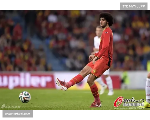 揭开英冠赛场背后的隐秘故事与球队竞技策略全景解析